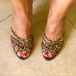 BCBG Girls brown/gold open toed heels, so cute!